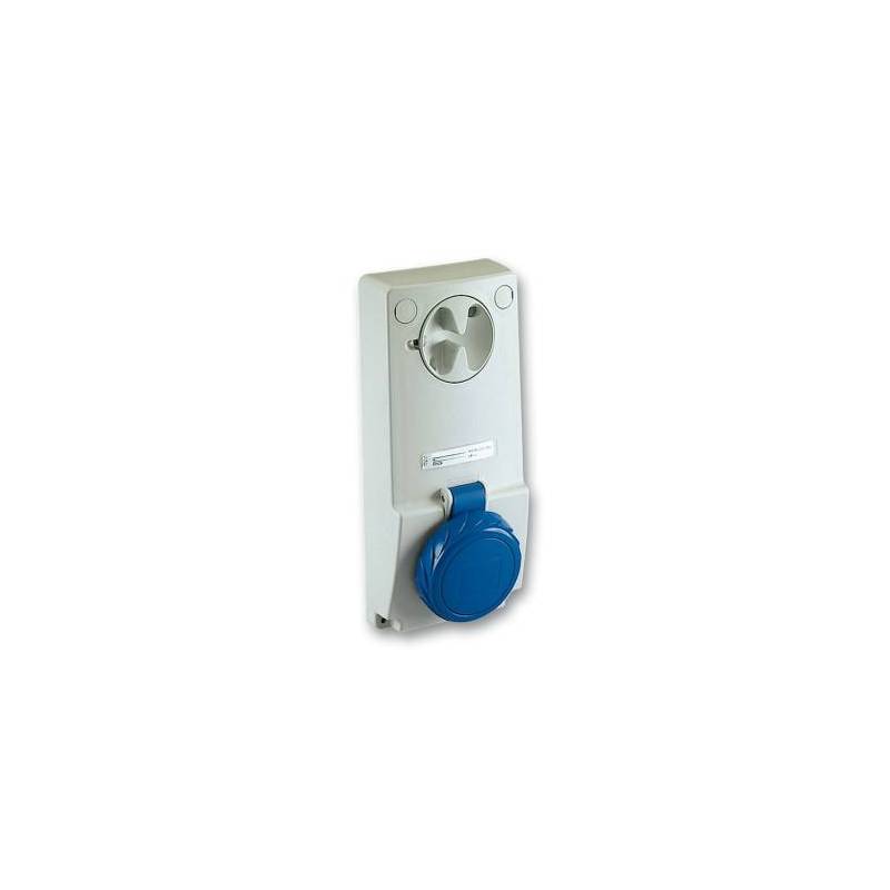 Toma Industrial Mural con interruptor de Bloqueo Pratika 16A 2P+T 200-250V IP44 - 82081